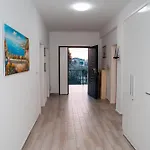 Kristal * Tirana