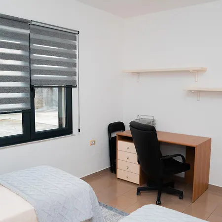 Kristal Apartmán Tirana