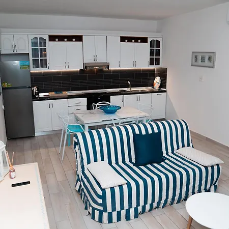 Apartment Kristal *